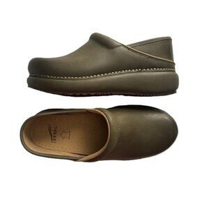 New Dansko Platform Pro Green Burnished Nubuck Clogs Work Shoes Minimalist